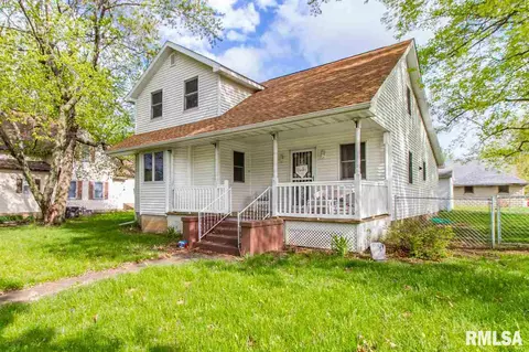 311 E 4th St, Delavan, IL 61734 photo 30
