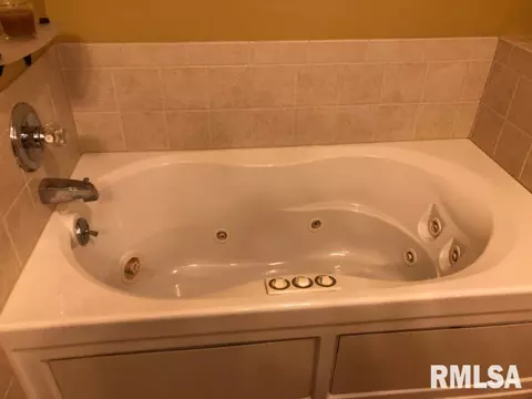 7 Prairie Rd, Macomb, IL 61455 photo 15