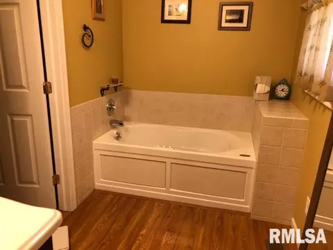 7 Prairie Rd, Macomb, IL 61455 photo 14