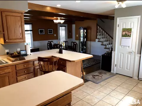 7 Prairie Rd, Macomb, IL 61455 photo 5
