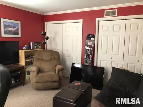 7 Prairie Rd, Macomb, IL 61455 photo 24