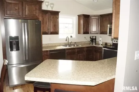 1317 Mitchell, Washington, IL 61571 photo 8