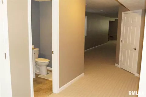 1317 Mitchell, Washington, IL 61571 photo 14