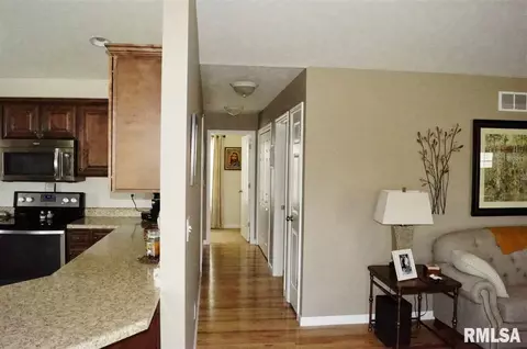 1317 Mitchell, Washington, IL 61571 photo 5