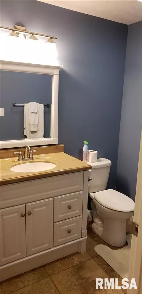 1317 Mitchell, Washington, IL 61571 photo 18