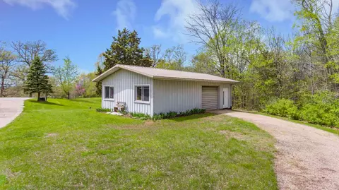 1589 Upper Spring Bay Rd, Metamora, IL 61548 photo 4