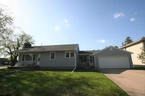 101 N Maple Ave, Morton, IL 61550 photo 1