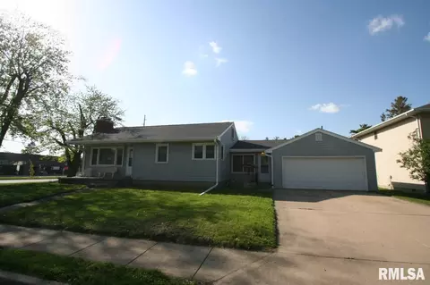 101 N Maple Ave, Morton, IL 61550 photo 2