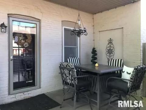 317 E Jefferson St, Macomb, IL 61455 photo 21