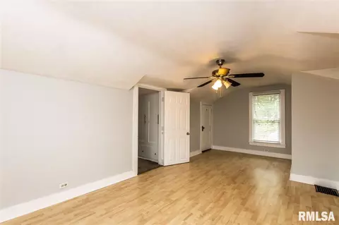 1100 E Willcox Ave, Peoria, IL 61605 photo 20