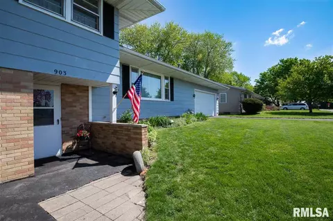 903 E Madison St, Metamora, IL 61548 photo 2