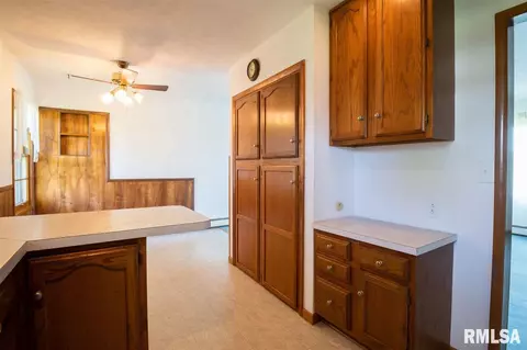 903 E Madison St, Metamora, IL 61548 photo 8