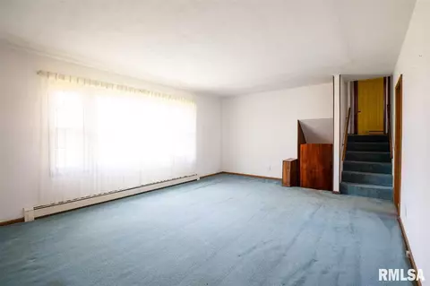 903 E Madison St, Metamora, IL 61548 photo 6