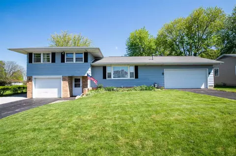 903 E Madison St, Metamora, IL 61548 photo 1