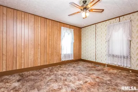 114 Murphy Ln, Germantown Hills, IL 61548 photo 11