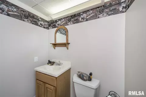 497 E Townhall Rd, Germantown Hills, IL 61548 photo 27