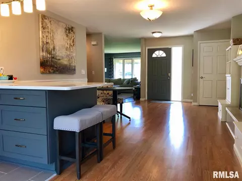 1114 E Grant St, Macomb, IL 61455 photo 5