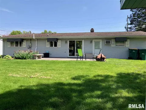 1114 E Grant St, Macomb, IL 61455 photo 26