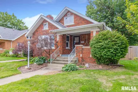 316 E Monroe St, Morton, IL 61550 photo 2