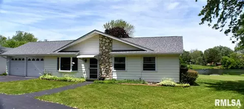 15420 E Geronimo Dr, Cuba, IL 61427 photo 3