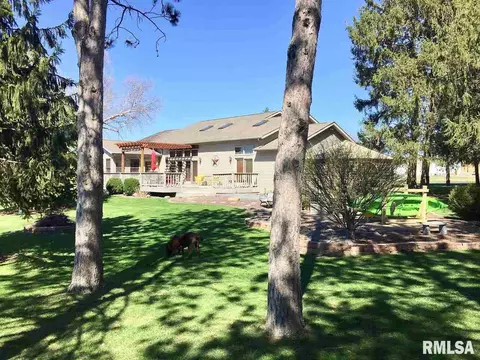 495 Townhall Rd, Germantown Hills, IL 61548 photo 35