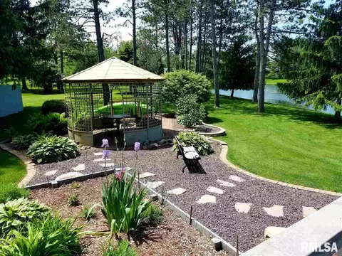 495 Townhall Rd, Germantown Hills, IL 61548 photo 29