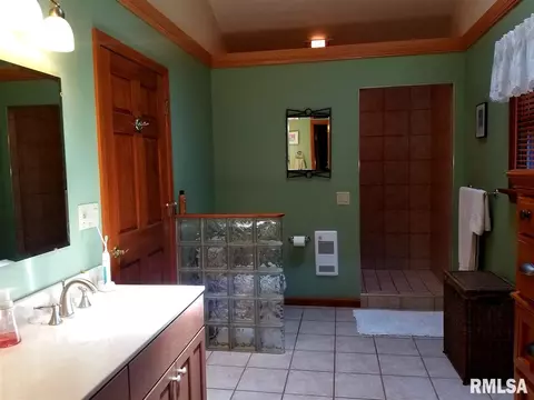 495 Townhall Rd, Germantown Hills, IL 61548 photo 20