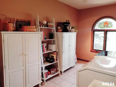 495 Townhall Rd, Germantown Hills, IL 61548 photo 26