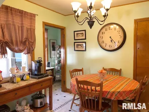 109 E Main St, Cuba, IL 61427 photo 12