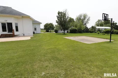 2117 W Brenyn Ct, Dunlap, IL 61525 photo 35