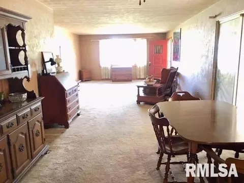 842 S 3rd Ave, Canton, IL 61520 photo 16