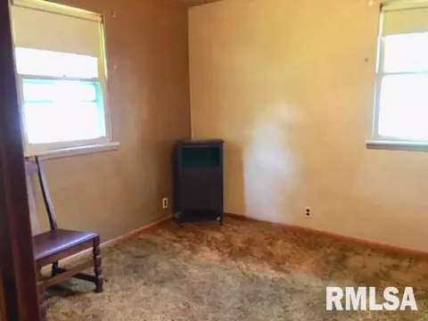 842 S 3rd Ave, Canton, IL 61520 photo 23