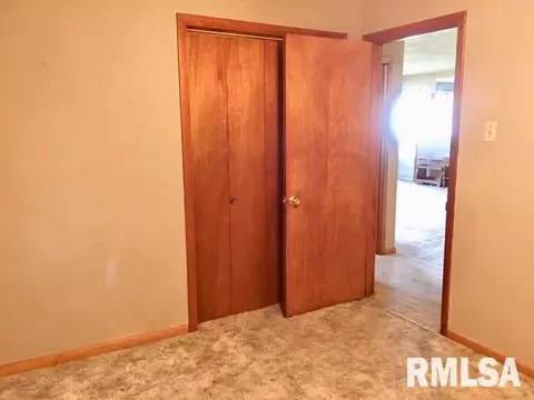 842 S 3rd Ave, Canton, IL 61520 photo 27