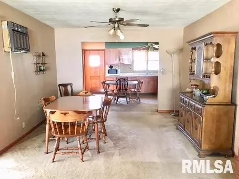 842 S 3rd Ave, Canton, IL 61520 photo 15