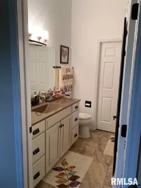 1064 Willow Rd, Macomb, IL 61455 photo 18