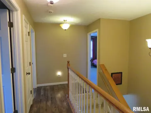 504 S Henry St, Eureka, IL 61530 photo 23
