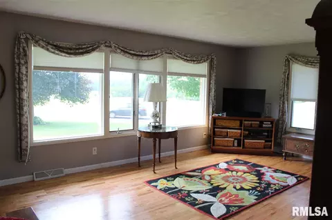 1620 Adams Rd, Eureka, IL 61530 photo 10