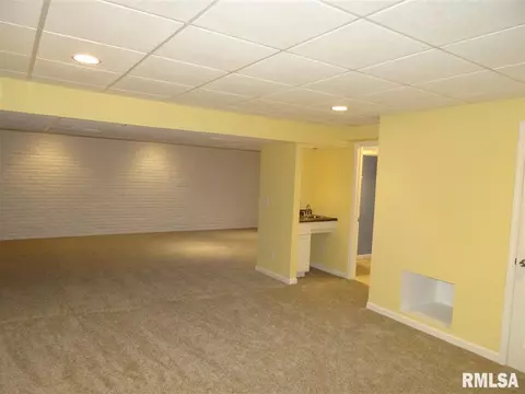 10904 N Crestpointe Ln, Dunlap, IL 61525 photo 29