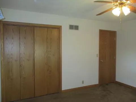 89 Oak Lane Ln, Henry, IL 61537 photo 9