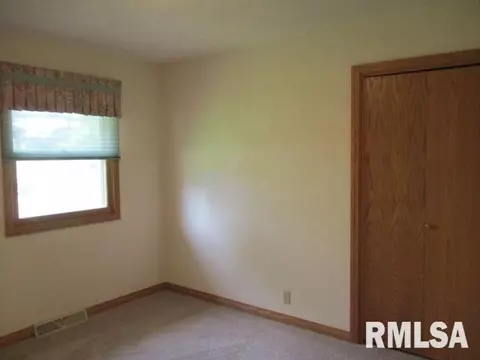 89 Oak Lane Ln, Henry, IL 61537 photo 10