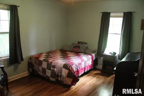 201 S Hamilton, Eureka, IL 61530 photo 28