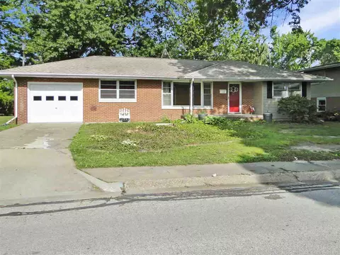 108 Jana Rd, Macomb, IL 61455 photo 1