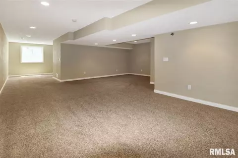 11020 N Crestpointe Ln, Dunlap, IL 61525 photo 30