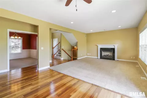 11020 N Crestpointe Ln, Dunlap, IL 61525 photo 9
