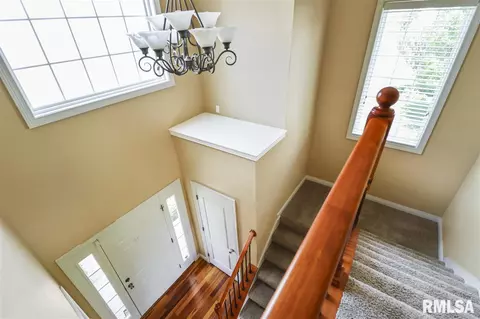 11020 N Crestpointe Ln, Dunlap, IL 61525 photo 5