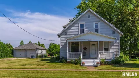200 E Kauffman St, Congerville, IL 61729 photo 1