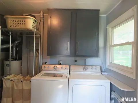 402 W Maple Dr, Eureka, IL 61530 photo 16