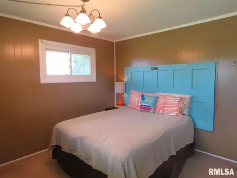 402 W Maple Dr, Eureka, IL 61530 photo 11