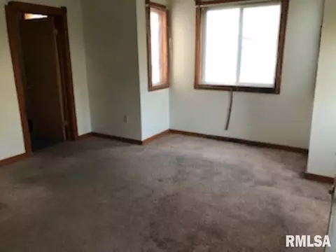 324 W Carroll St, Macomb, IL 61455 photo 5
