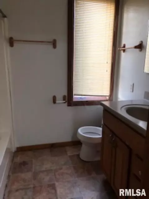 324 W Carroll St, Macomb, IL 61455 photo 16